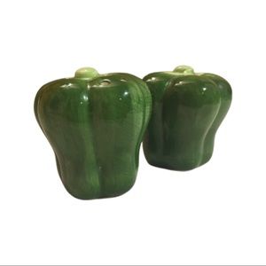 Mini Novelty Green Pepper Salt & Pepper Shakers